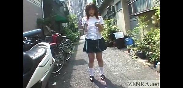  Japanese schoolgirl marbles insertion for jump rope Subtitled
